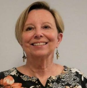 Meet your Posher, Lynn